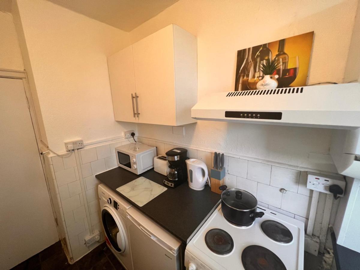 Апартаменты Neasden, Dollis Hill Near Neasden Temple